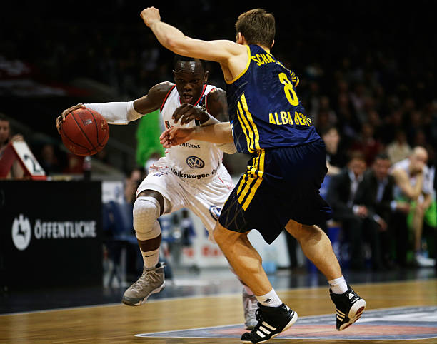 际舞台上展 际舞台上展