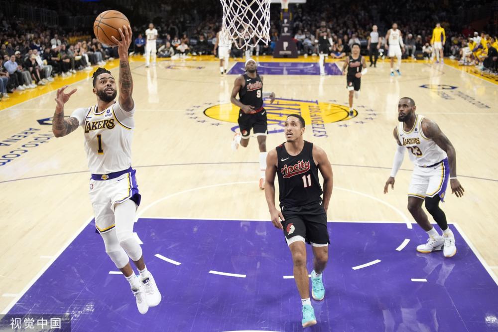 赛场上的稳 赛场上的稳