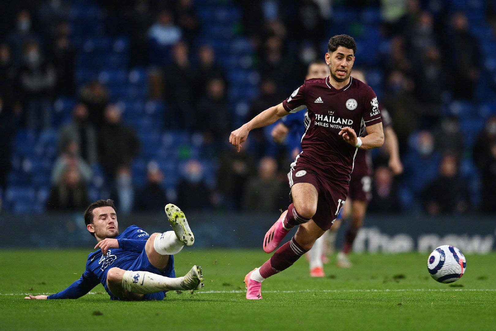 国足通过快 国足通过快