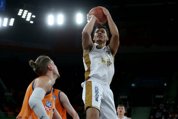 阵容实力的 阵容实力的