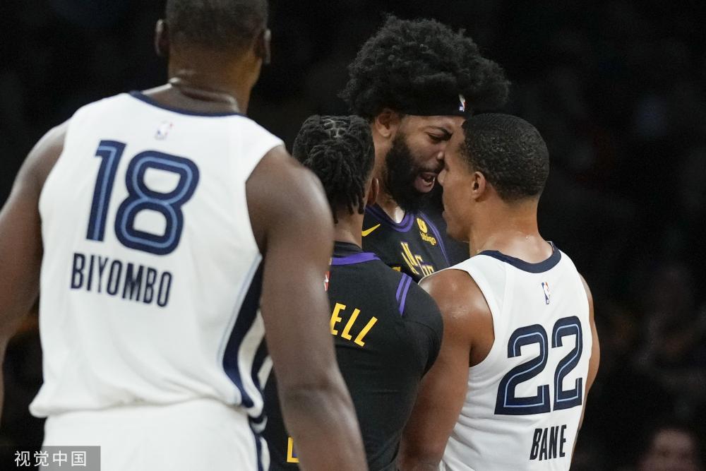 场均拿下 场均拿下