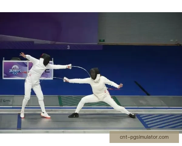 击剑比赛：激烈对决，胜负难分。