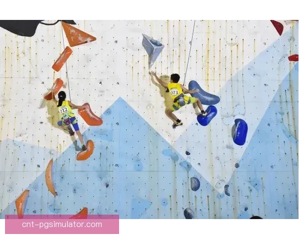 攀岩赛事:冠军诞生!火爆比赛现场震撼呈现 攀岩赛事:冠军诞生!火爆比赛现场震撼呈现