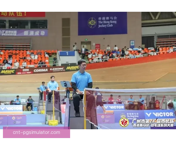 羽毛球杯赛:挥拍飞翔,助力健康运动 羽毛球杯赛:挥拍飞翔,助力健康运动